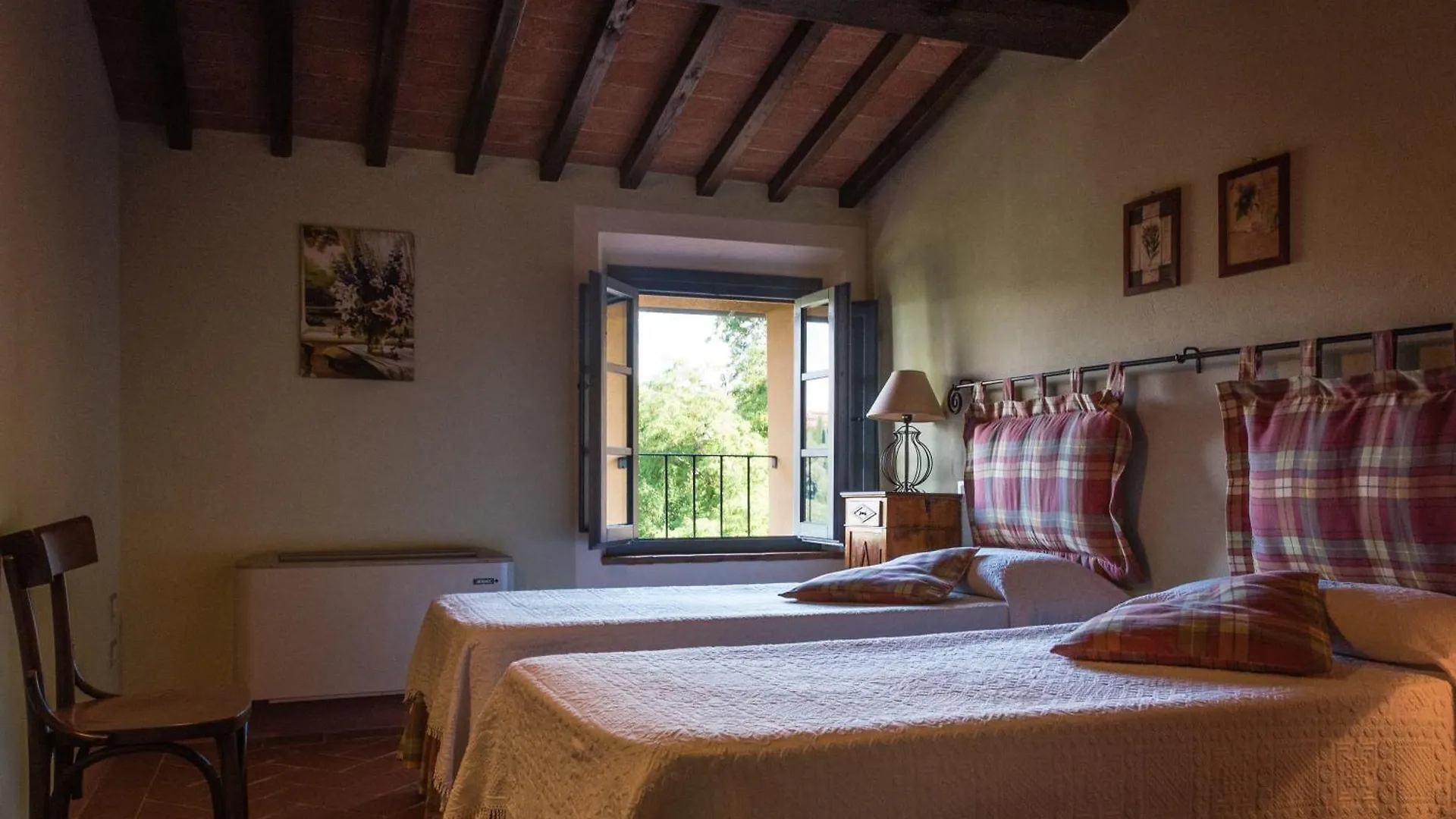 Il Borghetto Tuscan Holidays San Gimignano 0*,  Italien